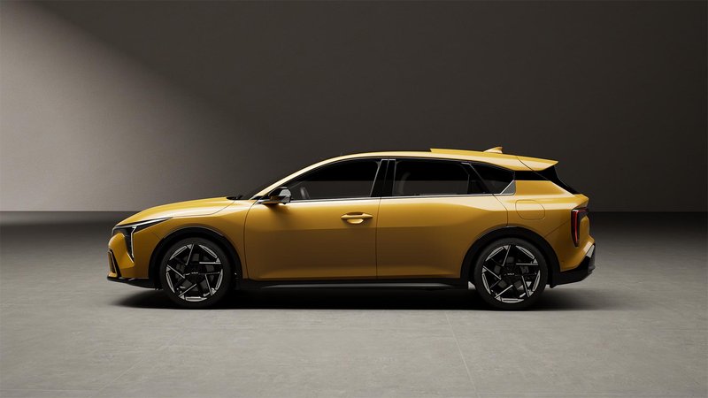 Kia K4 - evropska premiera