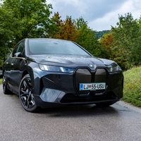 Test: BMW iX xDrive60 - Kakšno je po štirih letih vzdušje v bavarski dnevni sobi?