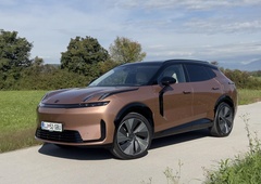 Novo v Sloveniji: Lynk & Co. 08 - Glavni adut bo električni doseg