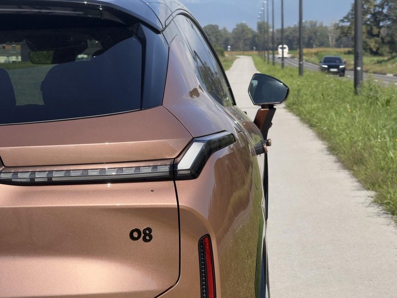 Lynk & Co. 08