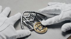 Dvanajstvaljnik se vrača v prestižno limuzino, ampak samo za izbrance