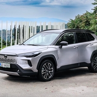 Novo v Sloveniji: Toyota Corolla Cross – Novo poglavje znane zgodbe
