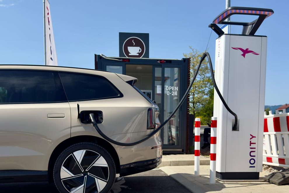 Volvov velikan končno dobiva tisto, kar bi moral imeti od začetka. Vprašanje, če ni že prepozno