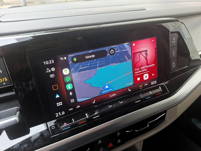 Test: Volkswagen Multivan L2 1.5 TSI Style eHybrid 4M – Multivitamin E