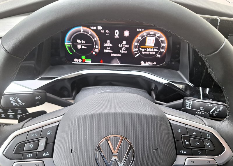 Test: Volkswagen Multivan L2 1.5 TSI Style eHybrid 4M – Multivitamin E