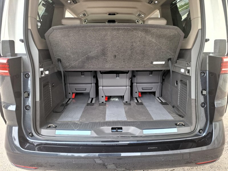 Test: Volkswagen Multivan L2 1.5 TSI Style eHybrid 4M – Multivitamin E