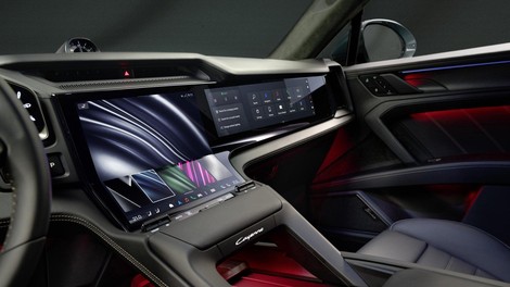 Porsche Cayenne Electric - notranjost