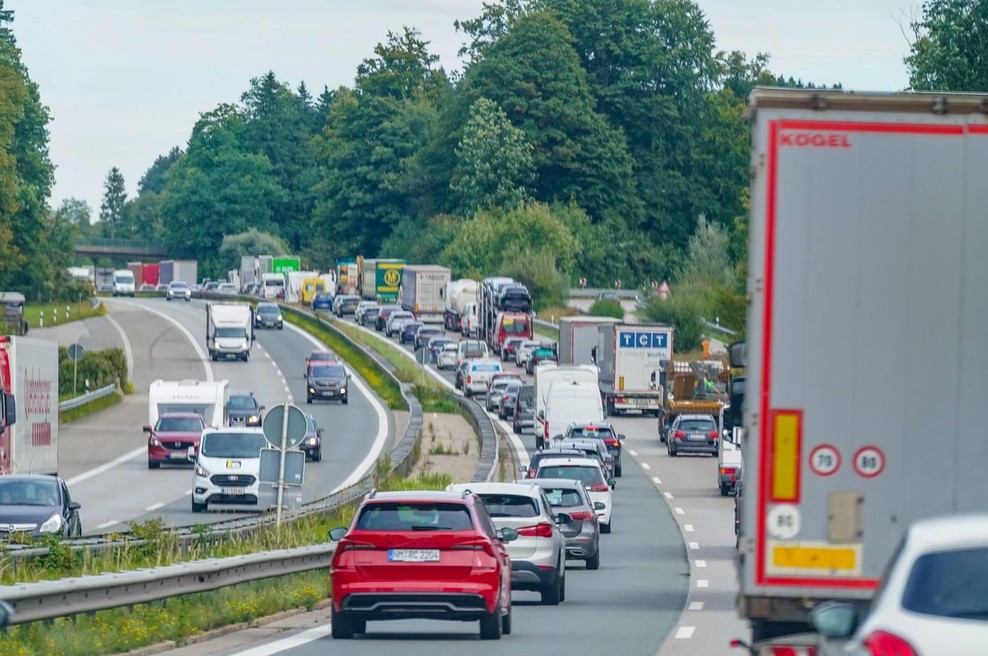 Nova pravila evropske unije za nove avtomobile začnejo veljati prihodnje leto. To so glavne spremembe (foto: Profimedia)