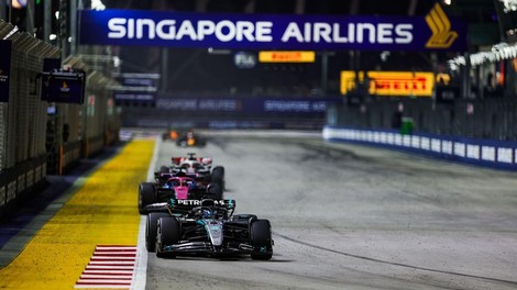 VN Singapurja Russellu, McLaren že konstruktorski prvak