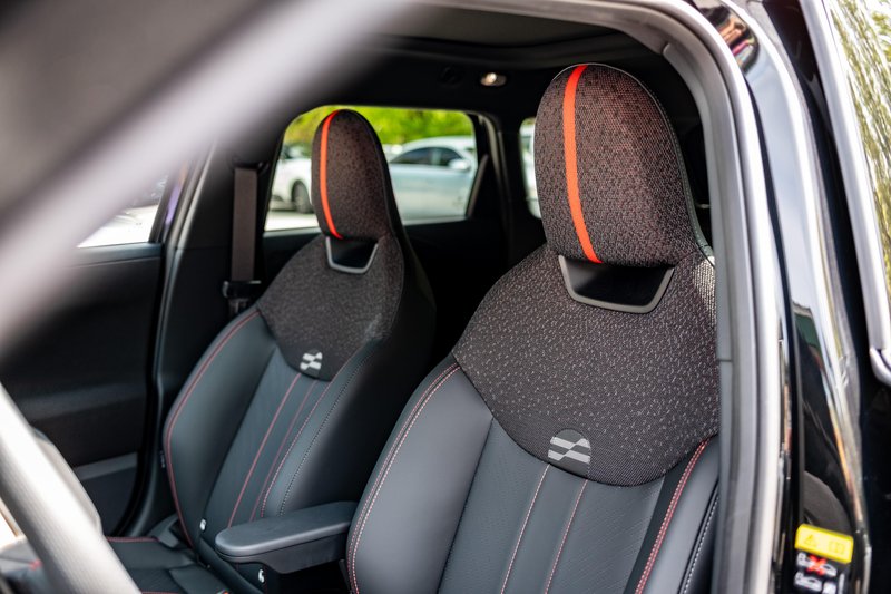 MINI Aceman JCW E