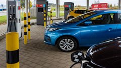 Nemška zahteva: prepoved motorjev z notranjim zgorevanjem je treba opustiti