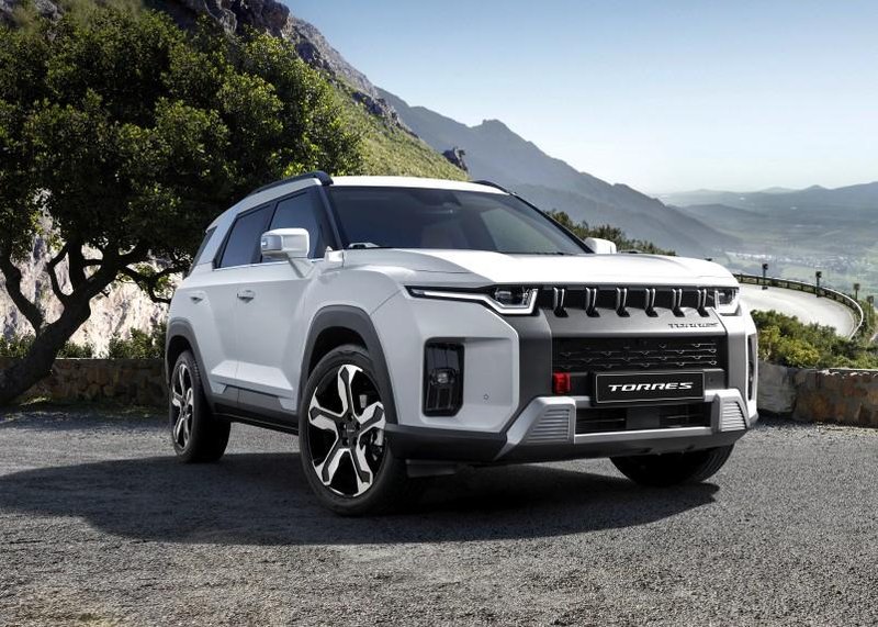 Novo v Sloveniji: KGM Torres Hybrid – Vstop v hibridne vode