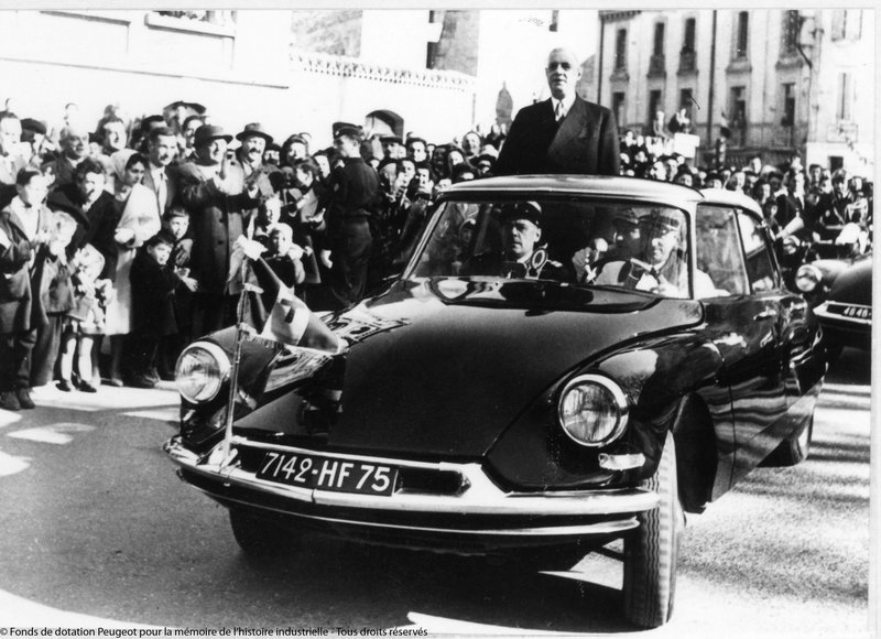 Ljubitelji legendarnega Citroëna DS bodo v soboto prišli na svoj račun