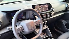 Test: Citroën C4 Hybrid 145 Business – Ponovno vstajenje