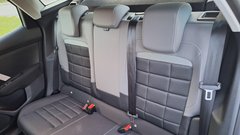 Test: Citroën C4 Hybrid 145 Business – Ponovno vstajenje