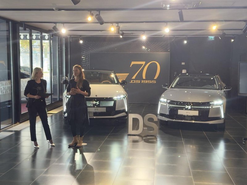 DS No. 4 in DS No. 8