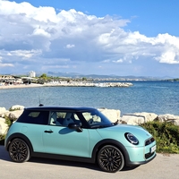 Test: Mini Cooper S – Zadnji S - z izpuhom?
