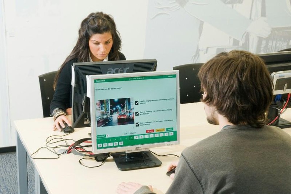 To so pogosti izgovori zavarovalnic pri zavlačevanju izplačil avtomobilske škode