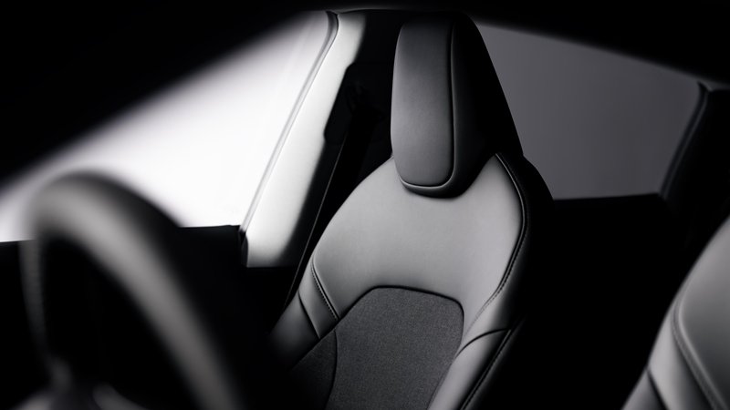 Tesla Model T Standard