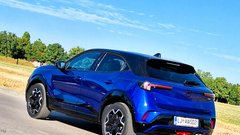 Test: Opel Mokka 1.2 Turbo Hybrid 48V GS– Ples številk in izračunov