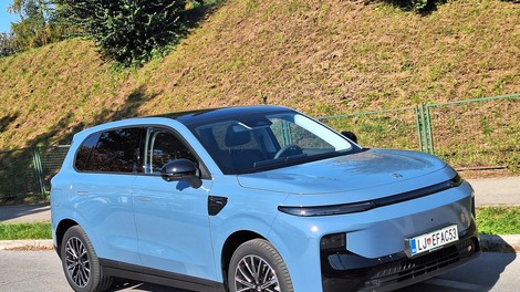 Novo v Sloveniji: Leapmotor B10 – Električne ovire padajo