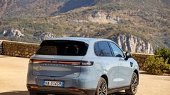 Novo v Sloveniji: Leapmotor B10 – Električne ovire padajo