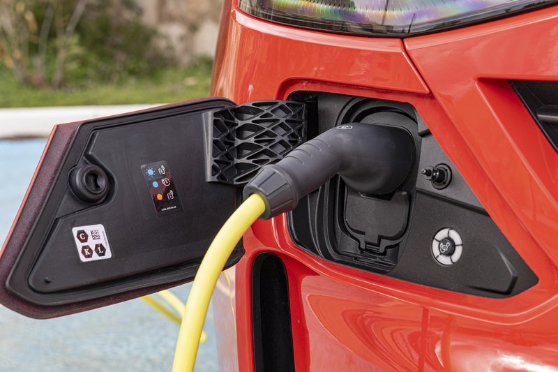Volkswagnov dostavnik ni več neodvisen, a hkrati še nikoli ni bil tako raznolik
