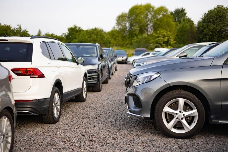 Slovenci obračamo hrbet rabljenim?