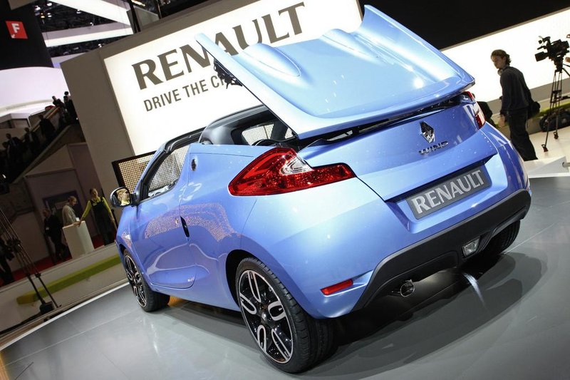 Renault Wind: veter je zapihal močno, a se je (pre)hitro polegel