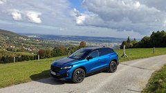 Test: Renault Austral E-Tech Hybrid 200 esprit Alpine - Samosvoj ali samovšečen?