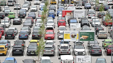 Slovenec ogorčen nad splošnim početjem pri parkiranju: "Zakaj toliko ljudi ..."