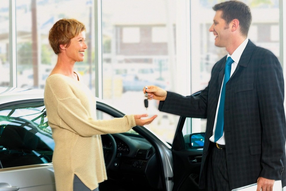 Povprečne cene avtomobilov v Evropi: kje so cenejši in kje smo v Sloveniji? (Avtor/Vir: Profimedia) Povprečne cene avtomobilov v Evropi: kje so cenejši in kje smo v Sloveniji?