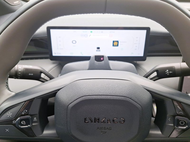 Test: Lynk & Co 02 More -  Električni in stilski izziv