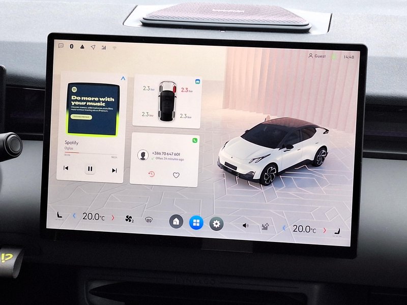 Test: Lynk & Co 02 More -  Električni in stilski izziv