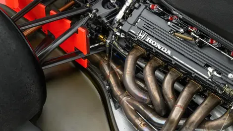 Ayrton Senna - McLaren - dražba