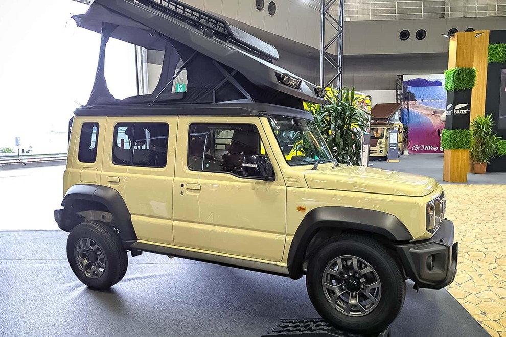 Ta predelava avtodoma na osnovi Suzukijevega Jimnyja je cenovno ugodna, vendar…