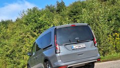 Test: Ford Tourneo Connect EcoBoost PHEV Active - Petdeset odtenkov uporabnosti