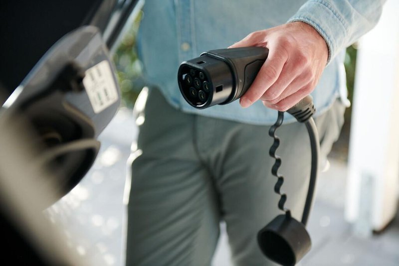 Tudi baterije priključnih hibridov se starajo, ali res zdržijo življenjsko dobo avtomobilov?