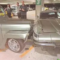 Masaker na dražbi redkih ameriških mišičnjakov. Preverite kaj je šlo narobe