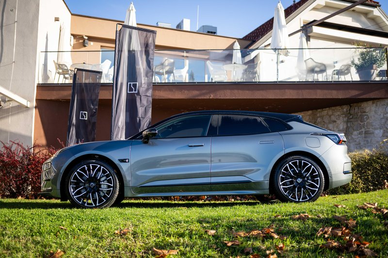 Novo pri nas: Zeekr - kitajska električna ofenziva na evropsko, premijsko trojko (in širše)