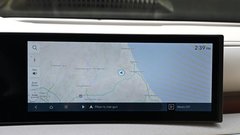 Novi Hyundai Nexo se z vodikom napolni v času kratkega postanka za kavo