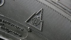 Sredi novembra se na cestah začne zima…in morda bo spet bela