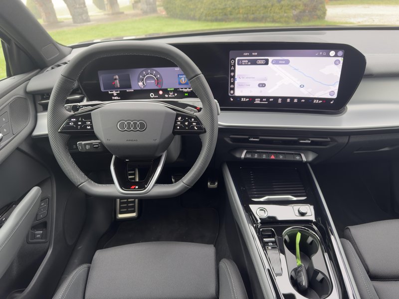 Novo. pri nas: Audi Q3