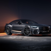 Prvi v zgodovini z zadnjim pogonom, a le za redke