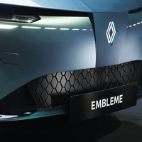 Tudi pri Renaultu so očitno spoznali, da je bila pretirana pozornost elektriki napaka