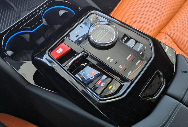 Test: BMW M5 Touring – Težkokategornik med porcelanom