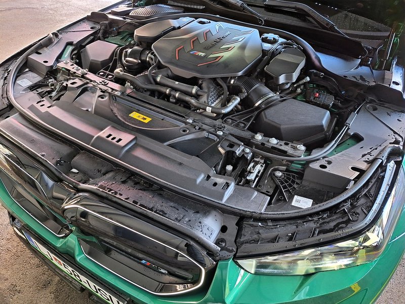 Test: BMW M5 Touring – Težkokategornik med porcelanom