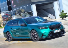 Test: BMW M5 Touring – Težkokategornik med porcelanom