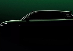 To so prve fotografije novega, mestnega križanca, ki bo našel pot tudi na slovenske ceste