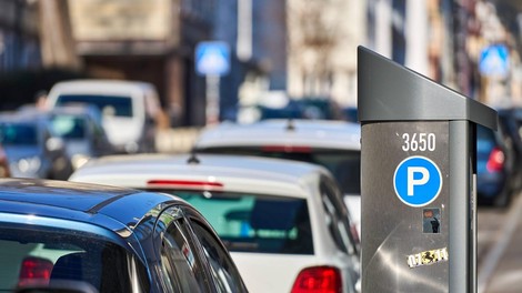 Par si je prilastil več kot milijon evrov. Način, kako sta to storila, pa je šokiral vse